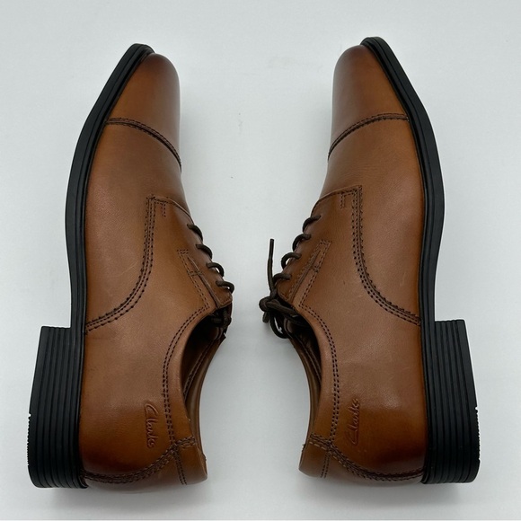 Clarks Tan Leather Cap Toe Oxfords main image 7